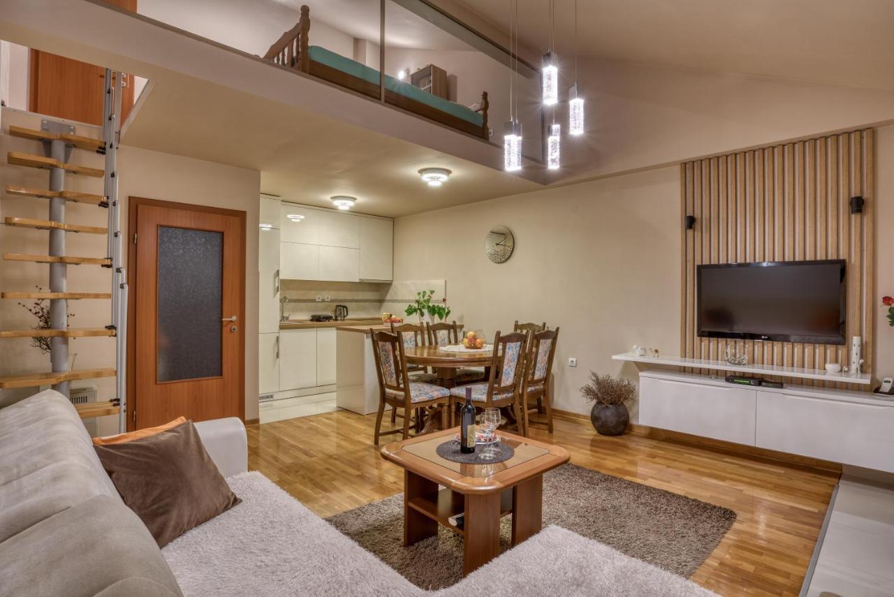 Milas Apartment Kotor Bagian luar foto